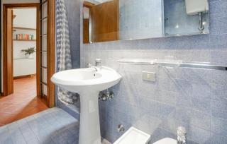 Nice Apartment In Firenze With Wifi - Florence - 2