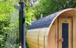 Awesome Home In Rheezerveen With Sauna - 1