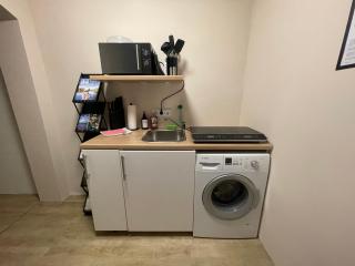 Vorstadtoase für 3 - Queensize-Bett, Schlafcouch, Parkplatz & Netflix - Nähe BER - Eichwalde - 4
