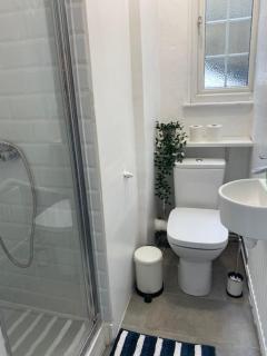 GUEST ROOMS in CAMDEN TOWN - 7