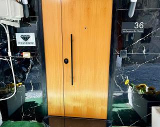 FL BLACK DIAMOND - Napels - 1