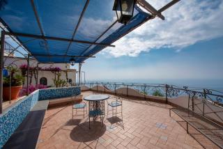 Charming Villa, with terrace overlooking the sea, Amalfi coast, 170 steps from the road - 0