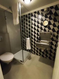 Vintage 2-BR Apt in Ashrafieh W 24 Power - Beirut - 7