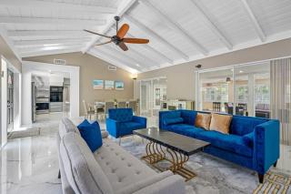Escape To Pool Luxury Villa w 4-Bedroom - Clearwater - 0