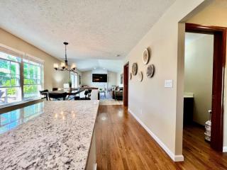 Suburban paradise in Liberty TWP - - 4