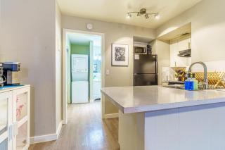 Chic Deluxe Studio-Pet Friendly-10 min to DT - Austin - 2