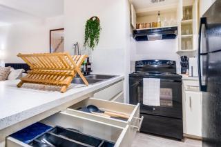 Stylish Studio in Allandale 10 mins to Downtown. - Austin - 4
