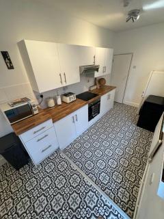 3-Bed House, Birmingham - Birmingham - 5