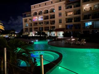 Beautiful Vibes Sun Kiss Serenity your Stylish Apt Just Steps from Eagle Beach - Palm-Eagle Beach - 4