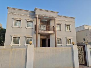 فيلا شمال عوقد Villa north of Awqad - 9