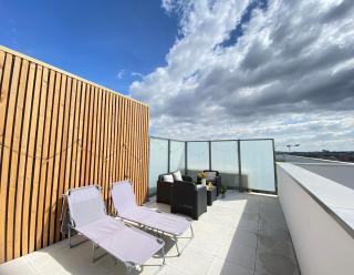 Triplex neuf avec toit-terrasse au pied du Métro - 10min PARIS EXPO - 4 rooms 6 beds - Bagneux - 9