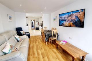 Causeway97 Townhouse - Portrush - 0