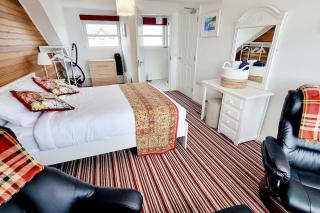 Causeway97 Townhouse - Portrush - 3