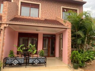 UM Apartments - Kigali - 7