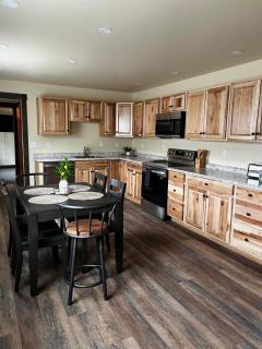 Rhodopa Guest House at Yellowstone #9 - Gardiner - 1