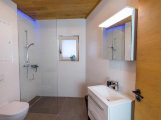 AlpenLuxus presents ALTE MÜHLE LOFT - Balcony & Car Park - Brixlegg - 2