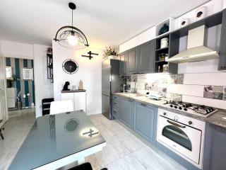 Sunny Apartment - 4