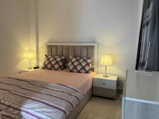Luxury Inn:2BR Amazing Garden View in Madinaty B10 - Madinaty - 4