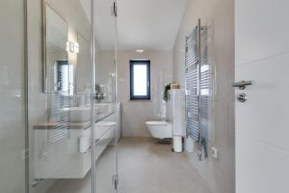 Tesa Luxury Apartment - 4