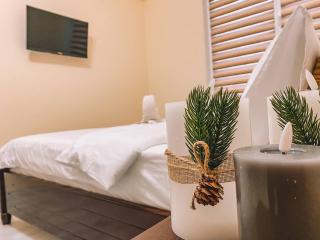 Central Cozy Apartment - 6