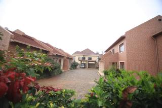 UM Apartments - Kigali - 4
