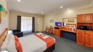 Breakout Motor Inn - Cowra - 1