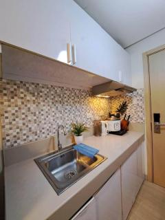 #47 Trees Residences - Manila - 5
