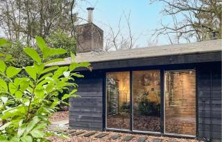 Stunning Home In Rheezerveen With Wifi - Rheezerveen - 0