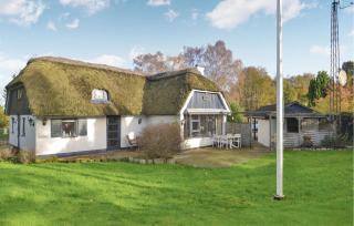 2 Bedroom Pet Friendly Home In Glesborg - Glesborg - 9