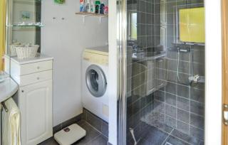 2 Bedroom Pet Friendly Home In Glesborg - Glesborg - 2