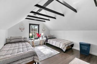 3 Bedroom Apartment on Forestville Bristol - Bristol - 3