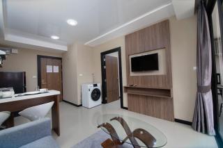 Nai Harn Beach Condominimum - 2