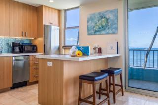 Nani Kai Hale 209- Remodeled prime oceanfront 1 bedroom Kihei gem - Kihei - 4