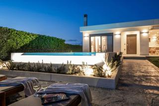 Villa Solace, A Serene Retreat With Private Pool - Koukounariá - 8
