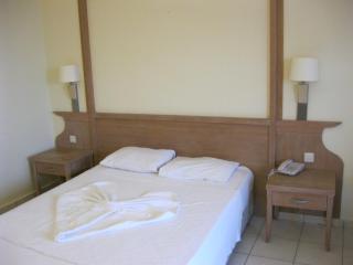 Sural Garden Hotel - Side - 8