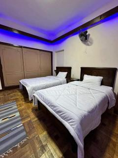 Salvatore Room -Room Only -Downtown - 2