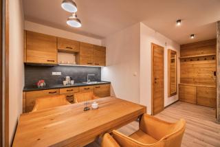 CHALET MOUNTAIN - 2