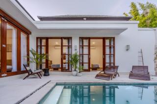 Villa Manis La Bora in Seminyak - 4