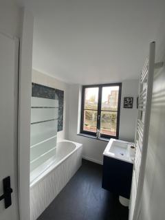 Magnifique loft 4 chambres avec parking intérieur - Roubaix - 8