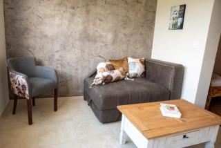 Spacious 2-bedroom apartment with nice view - 9