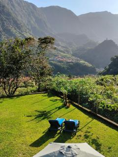 CASA GIRASSOL " uma Janela para o Nascer do Sol " - São Vicente - 2