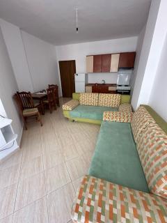 2 Bedroom Apartment Golem - Golem - 3