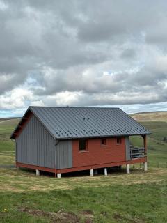 Chalet des Gardettes, belle vue 1220m d'altitude - Montgreleix - 2