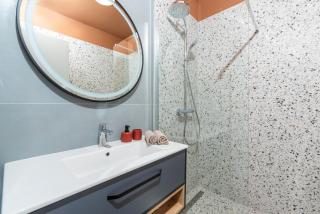 NEW stylish Casa Melisa with 2 gardens and BBQ facilities! - Poreč - 5