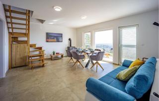 Beautiful Home In Jastrebarsko - Jastrebarsko - 7