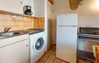 2 Bedroom Beautiful Home In Les Mathes - Les Mathes - 7