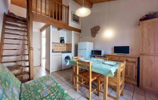 2 Bedroom Beautiful Home In Les Mathes - 8