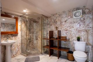 Amazing Seaview Apartment - 3