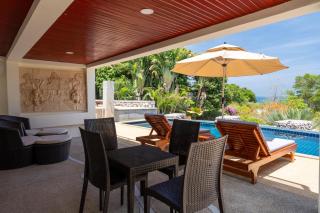 Amazing Seaview Apartment - 1