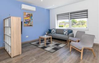3 Bedroom Amazing Apartment In Opuzen - Opuzen - 6